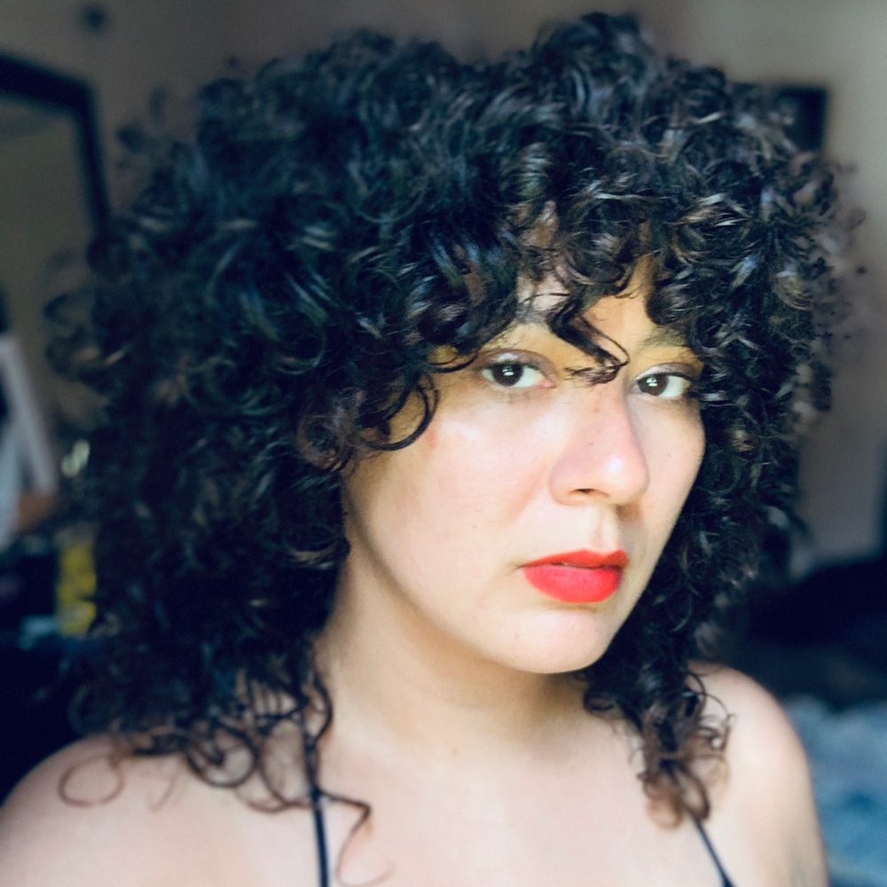 Meet your Posher, Justina